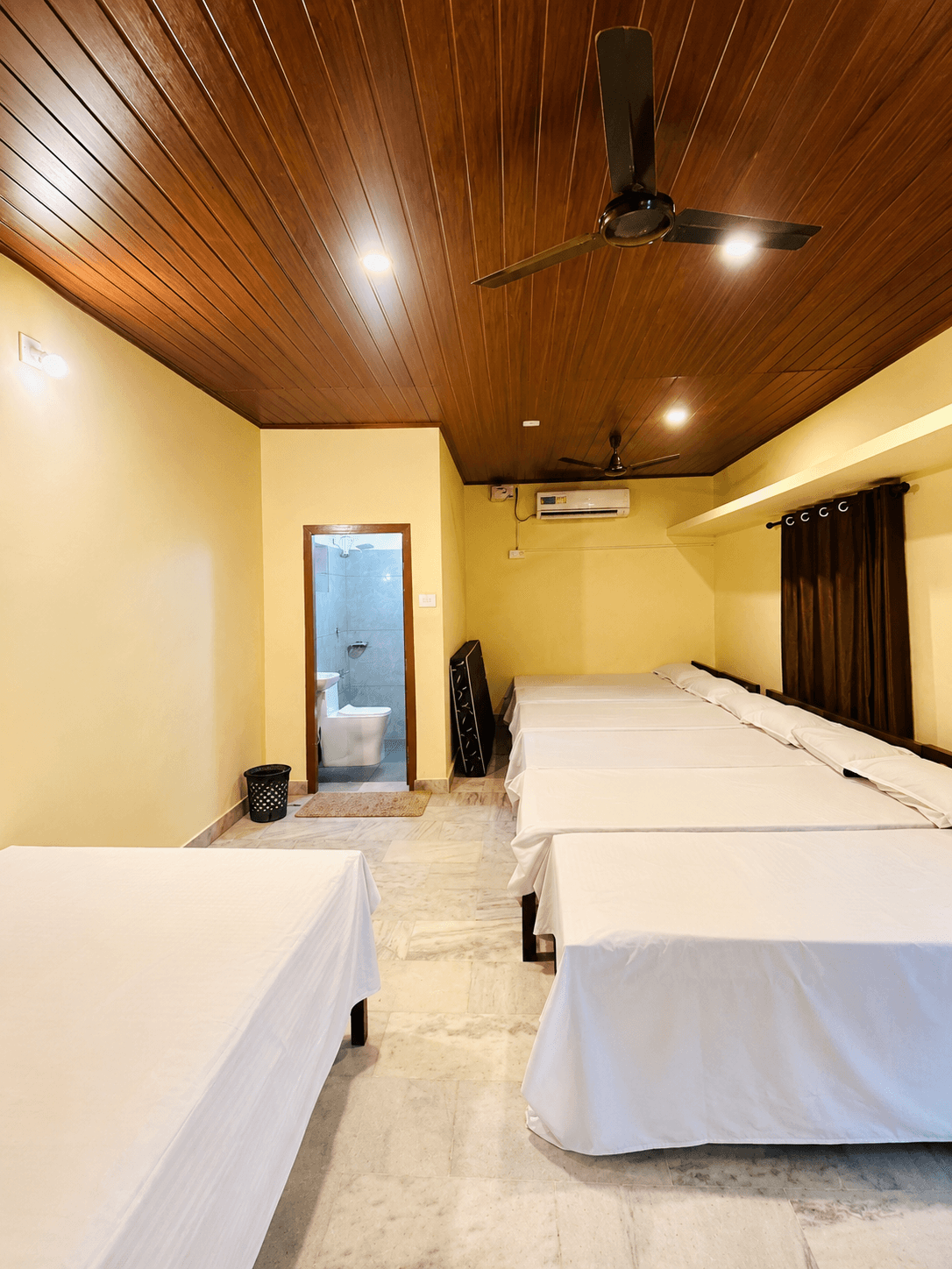 8-Bed Dormitory - View 1